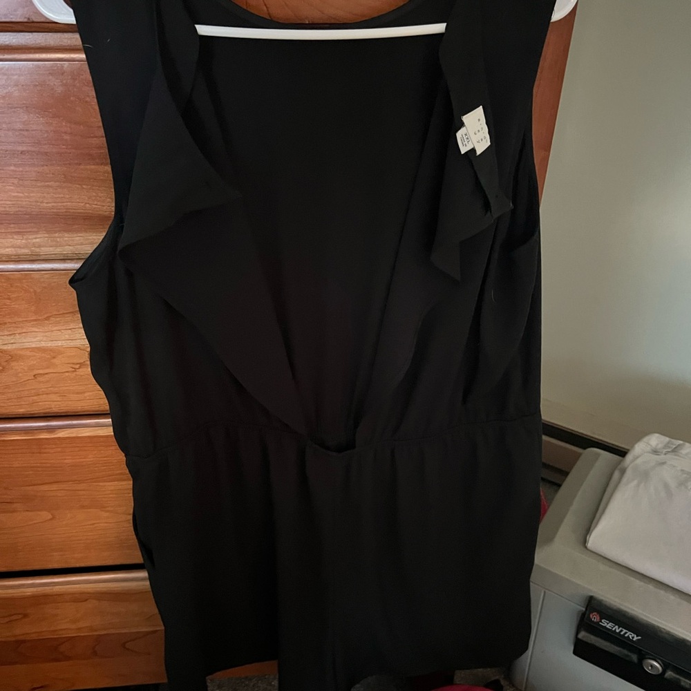 Black jumper